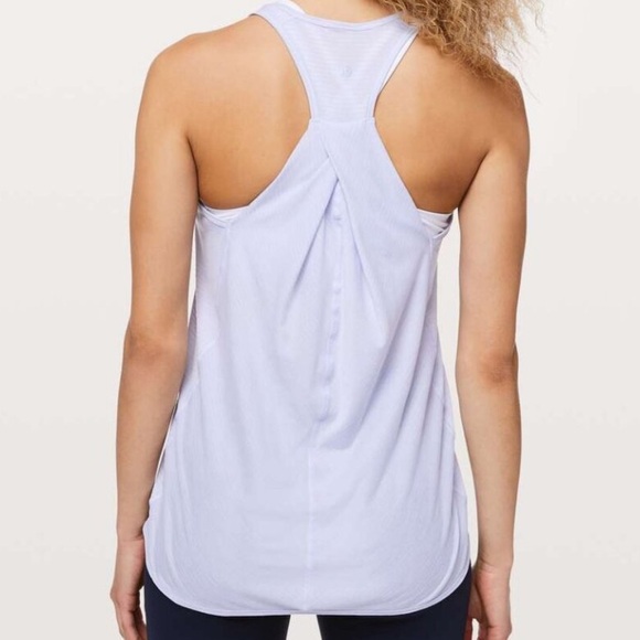 Lululemon Essential Tank Heathered Serene Blue Size 8 - Picture 4 of 6